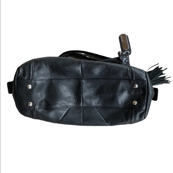 B. Makowsky Black, butter soft handbag - Picture 7 of 11